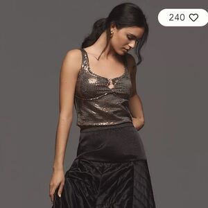 By Anthropologie Sequin
Keyhole Tank size XS